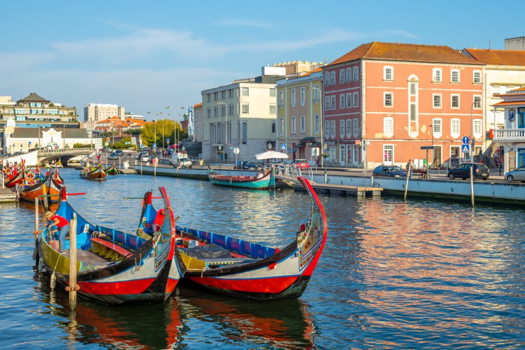 Canal de Aveiro, conocida como la Venecia de Portugal
